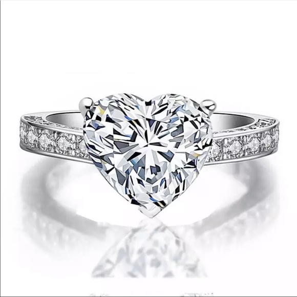 New Heart 925 Silver Sapphire Ring - Picture 6 of 6